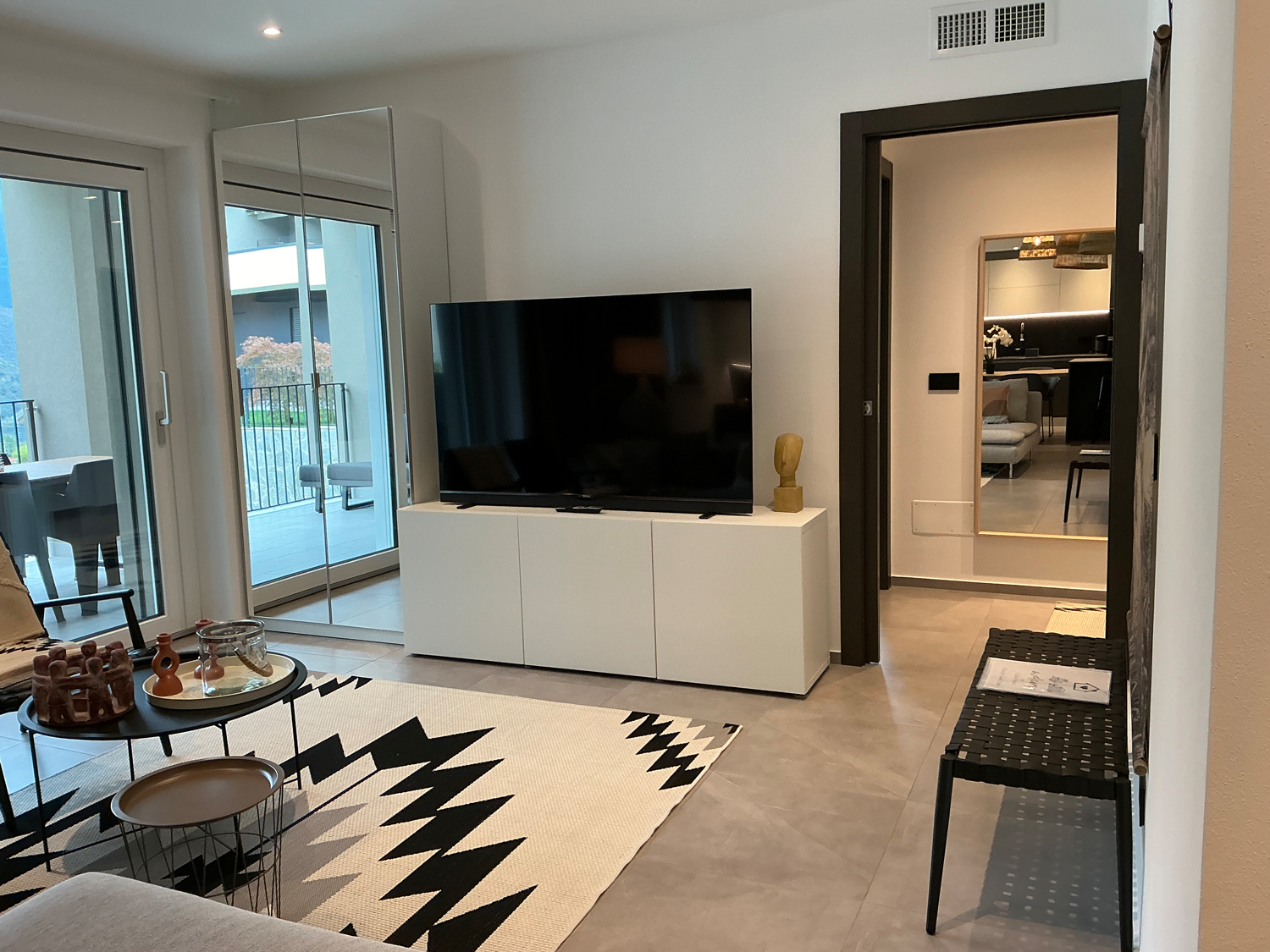 05-living-room-colico-casa-fraya